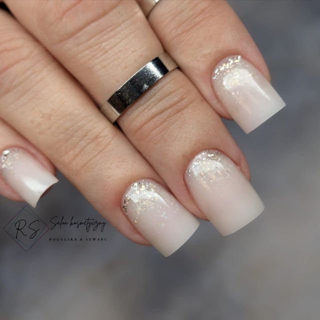 Brokatowe ombre — manicure RS Rogulska & Szwarc
