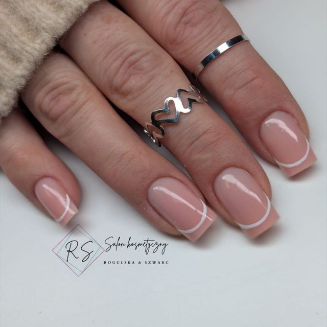 French z zdobieniem — manicure RS Rogulska & Szwarc