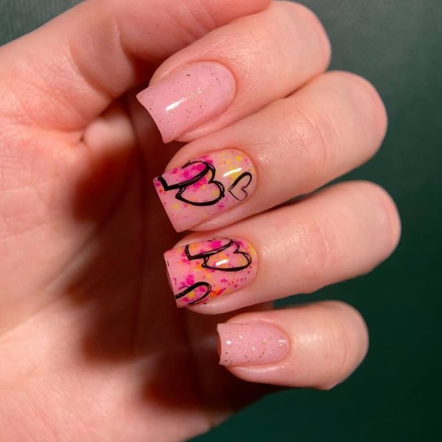 Kontur serca — manicure RS Rogulska & Szwarc