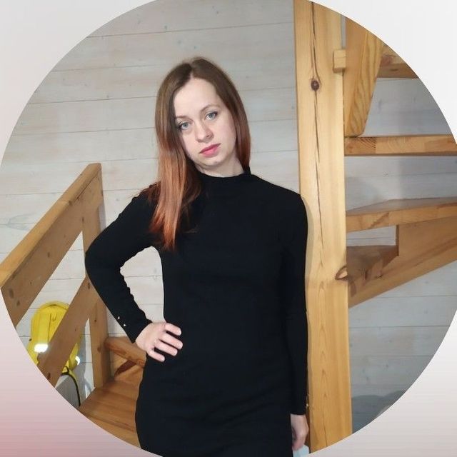 Alesia — stylistka paznokci